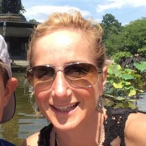 Meet your Posher, Tania